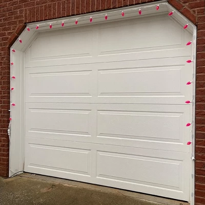 Northlight 25 Count Pink LED C9 Christmas Lights, 16 Ft White Wire 6 Northlight 25 Count Pink LED C9 Christmas Lights, 16 Ft White Wire - Image 4