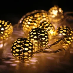 Northlight Battery Operated Metal Ball Christmas Lights - Warm White LED - 6.25' Clear Wire - 10ct